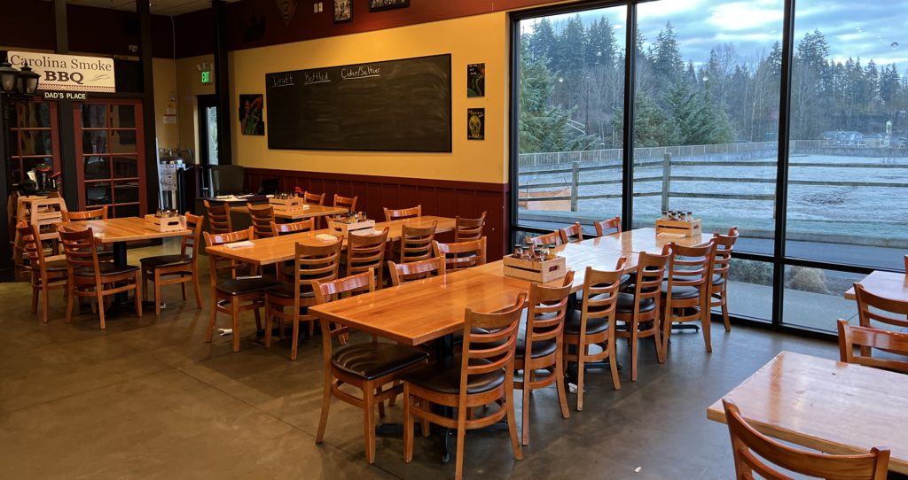 Bothell area meeting room for small company meetings or intimate dining experiences